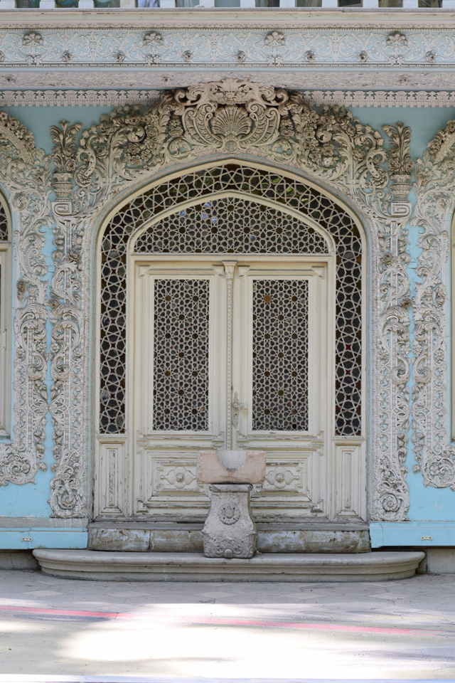 Fashion Travel Blog Modesty Tehran Fashion