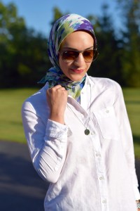 A Day In The Lalz; J. Crew; Summer; White Tee; Modesty; Fashion; Hijab
