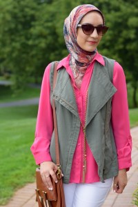 A Day In The Lalz; Transitioning To Fall Fashion; Fashion Blog; Modesty; The Limited; Green Vest; Pink;