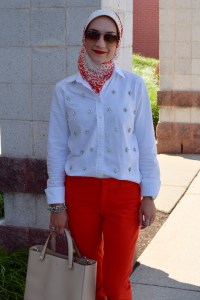 A Day In The Lalz; Fashion; Style; Modesty; Summer Red; Color Pants; J. Crew; Banana Republic; Kate Spade; Haute Hijab