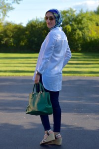 A Day In The Lalz; J. Crew; Summer; White Tee; Modesty; Fashion; Hijab