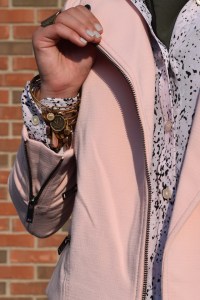 A Day In The Lalz; Fall Fashion; Banana Republic; Pink and Olive; Fashion Blogger; Modesty; Hijabi; Vela Zipper Edge Scarf; Karen Walker Super Dupe Sunglasses; Rebecca Minkoff Handbag; Style Inspiration