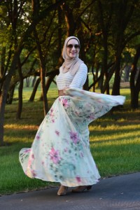 A Day In The Lalz; Sweater and Maxi Skirt; Fall Fashion; Chicwish Floral and Frill Maxi Skirt; Anthropologie Crop Sweater; Booties; Fall Style; Modest Fashion; Fashion Blog