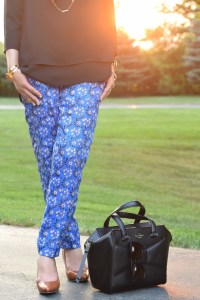 A Day In The Lalz; J. Crew Vintage Scarf Print Pant; Fall Fashion; Hijab Style; Fashion Blogger; Karen Walker Super Dupe; Kate Spade Beau Bag; 
