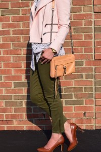 A Day In The Lalz; Fall Fashion; Banana Republic; Pink and Olive; Fashion Blogger; Modesty; Hijabi; Vela Zipper Edge Scarf; Karen Walker Super Dupe Sunglasses; Rebecca Minkoff Handbag; Style Inspiration