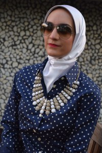 A Day In The Lalz; Fashion Blog; Statement Necklace; BaubleBar; Jewelry; Style Inspiration The fashion blog for women in need of modest style inspiration.