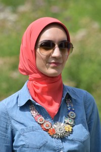 A Day In The Lalz; Fashion Blog; Statement Necklace; BaubleBar; Jewelry; Style Inspiration The fashion blog for women in need of modest style inspiration.