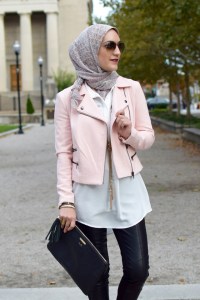 A Day In The Lalz; Fashion Blog; Modest Fashion; Fall Style; Veilure Coutoure; Hijab; Hijabi Fashion Blogger; Pastel medley wrap; Leather leggings; GiGi NY Clutch; Stila All Day Liquid Lipstick; Nordstrom Black Booties
