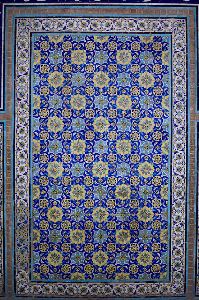 Isfahan-Iran Travel-Sheikh Lotfollah Mosque-Naqsh-e Jahan Square-Sheikh Lotfollah Mosque-Masjed-e Sheikh Lotfollah-Travel Blogger