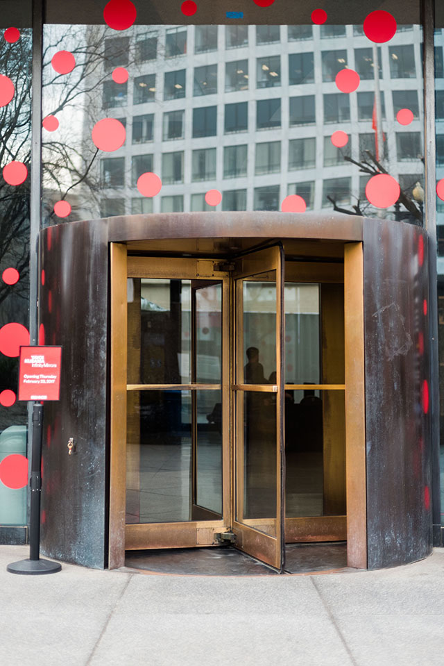 Yayoi Kunama Infinity Rooms-Hirschhorn Museum-Washington DC-Smithsonian Exhibit-Travel Blog 
