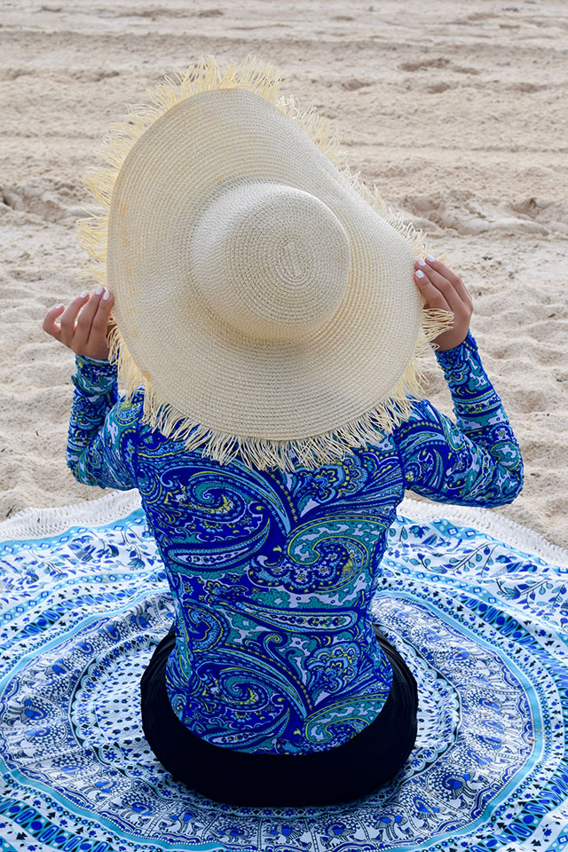 Modest Swimwear-Hijabi Swimsuit-Rash Guard-Coolibar-Dominican Republic-Modest Swimming-Modest Fashion