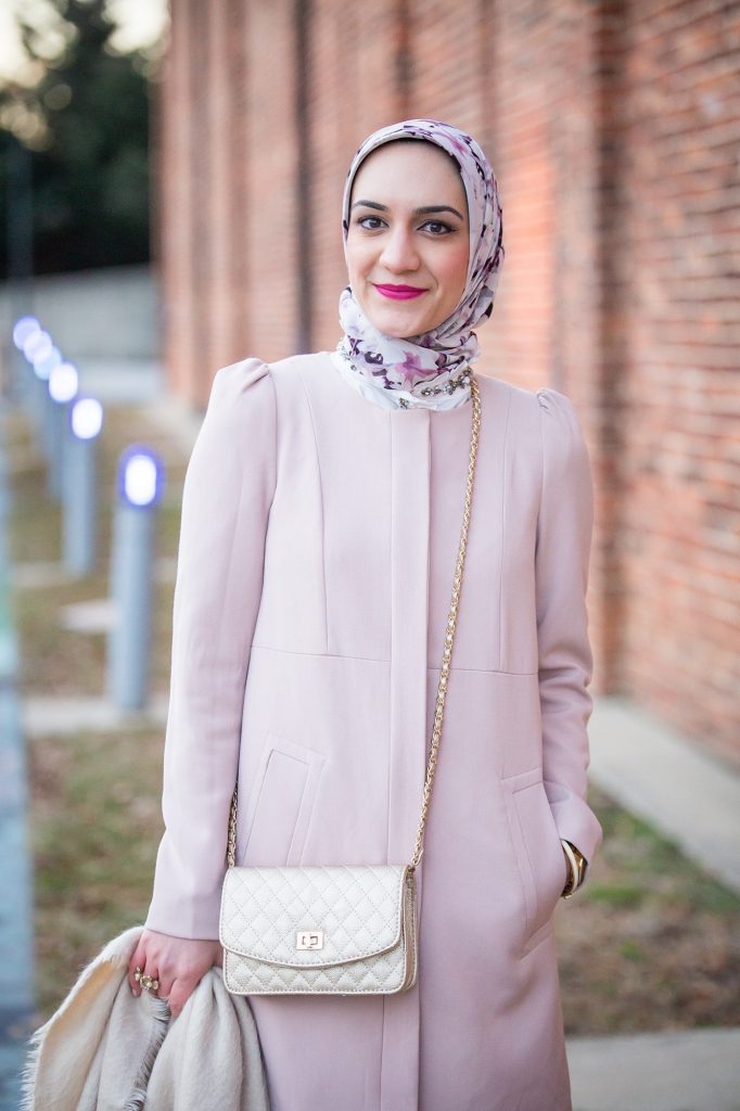 Pink-Lipstick-MAC-Girl-About-Town